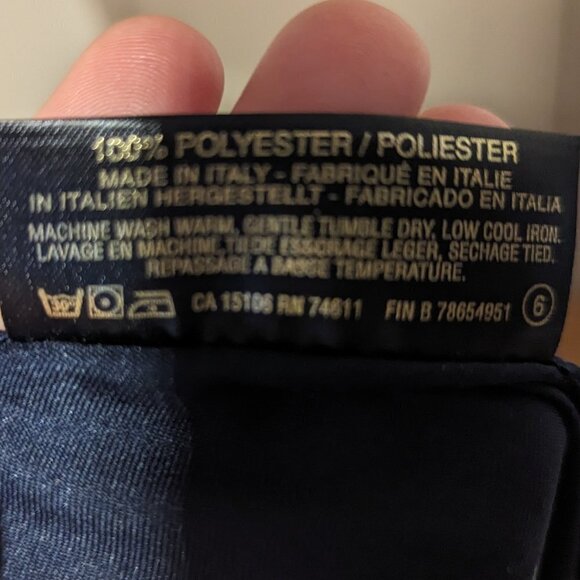 London Art of the Scarf by The Rack Nordstrom Buckingham Piccadilly Big Ben UK - Picture 9 of 9